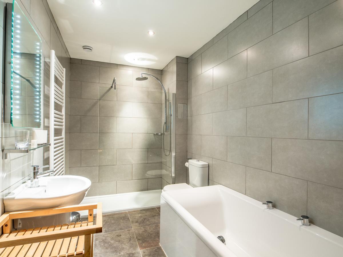 Six Brunton Place Guest House Εδιμβούργο Εξωτερικό φωτογραφία